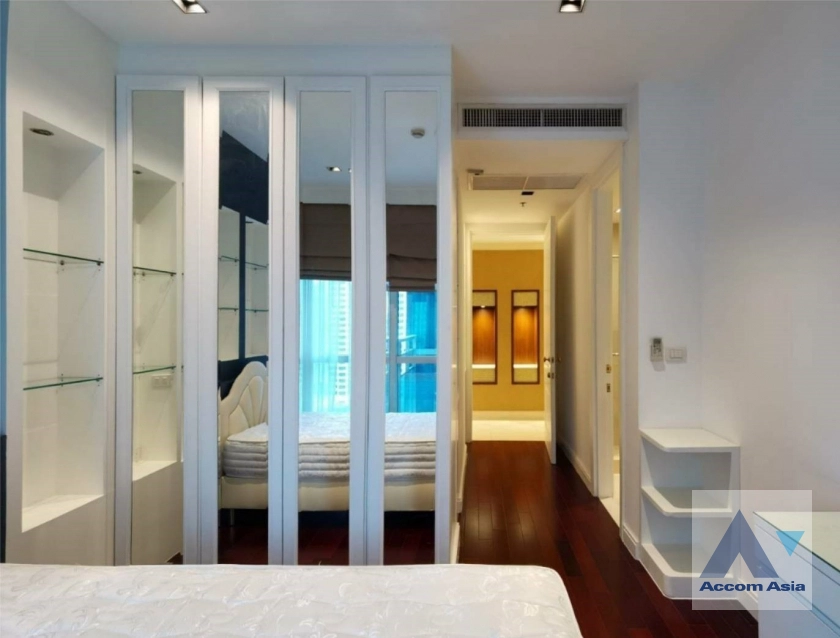 6  3 br Condominium For Rent in Ploenchit ,Bangkok BTS Ploenchit at Athenee Residence 1513261