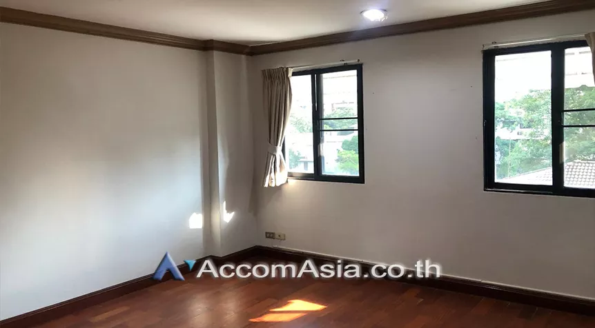 8  4 br Townhouse For Rent in Sukhumvit ,Bangkok BTS Asok - MRT Sukhumvit at Kiarti Thanee City 2513275