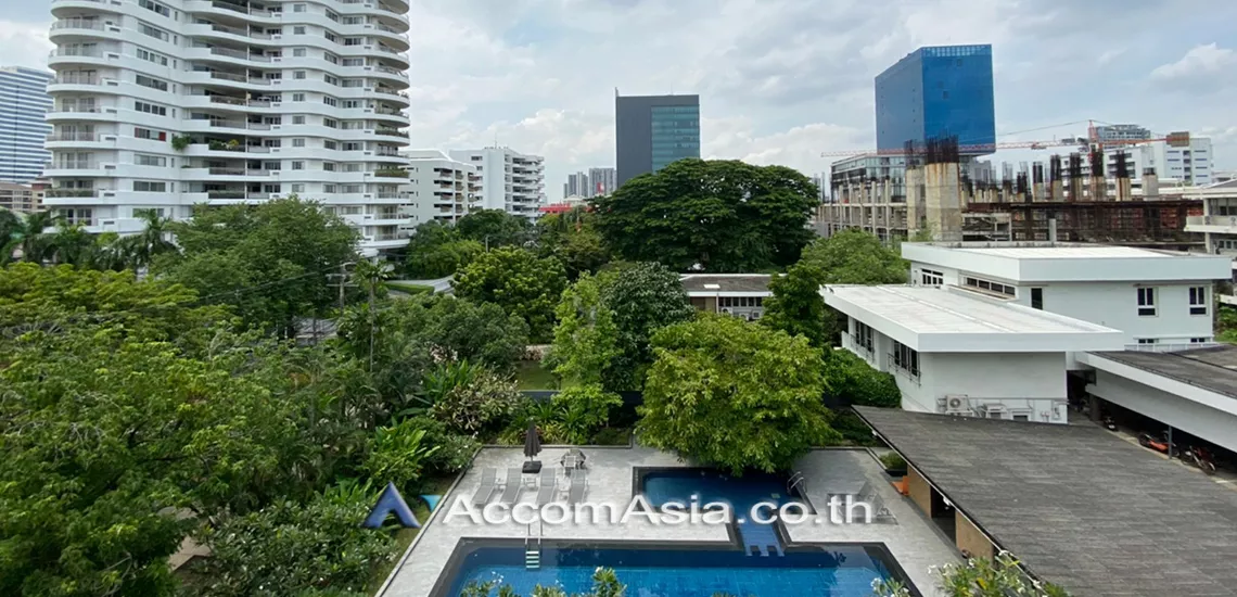 16  4 br Apartment For Rent in Sathorn ,Bangkok BTS Chong Nonsi at Cozy Low-Rise Apartment in a Premium Compound 1413277