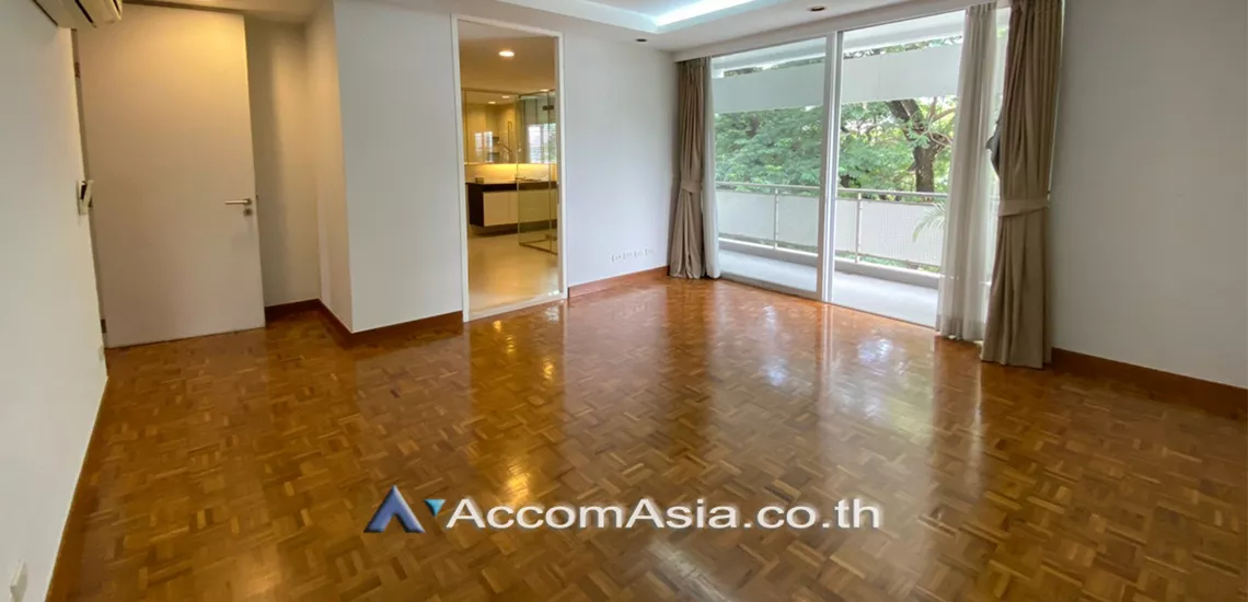 5  4 br Apartment For Rent in Sathorn ,Bangkok BTS Chong Nonsi at Low rise - Cozy Apartment 1413277