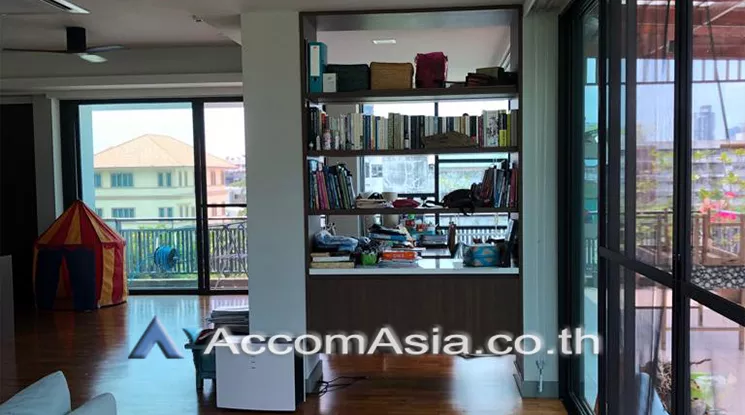  1  4 br Apartment For Rent in Sathorn ,Bangkok BTS Chong Nonsi at The Lush Greenery Residence 1413284