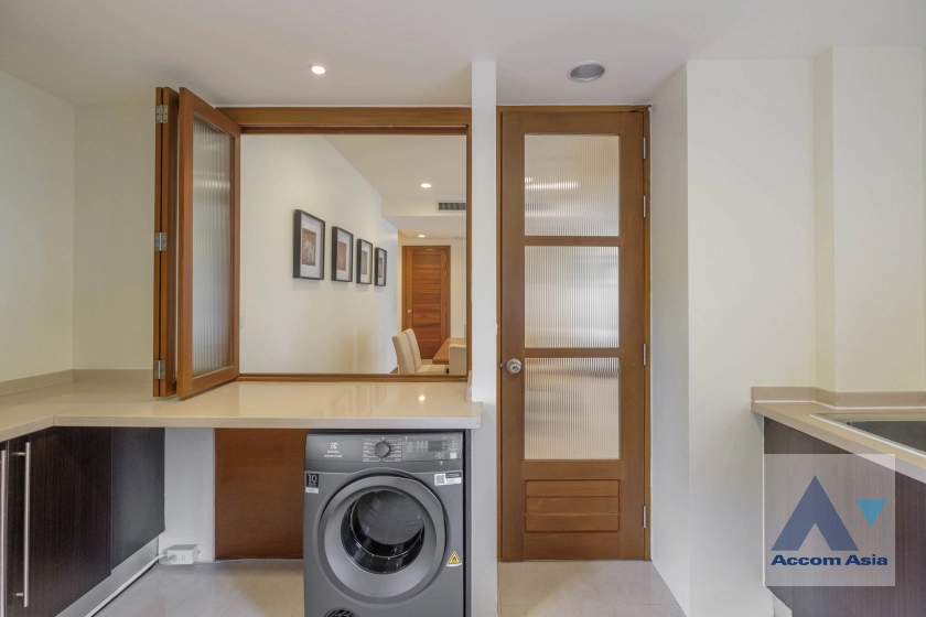 8  3 br Apartment For Rent in Sathorn ,Bangkok BTS Chong Nonsi at Quality Of Living 1413286