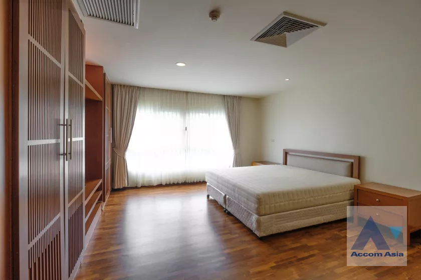 10  3 br Apartment For Rent in Sathorn ,Bangkok BTS Chong Nonsi at Quality Of Living 1413286
