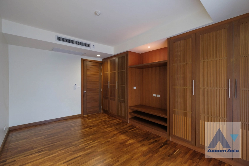 19  3 br Apartment For Rent in Sathorn ,Bangkok BTS Chong Nonsi at Quality Of Living 1413286