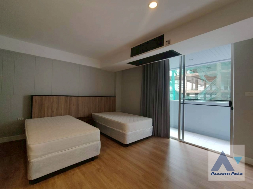 25  4 br Apartment for rent and sale in Sukhumvit ,Bangkok BTS Asok - MRT Sukhumvit at Newly renovated modern style living place 1413314