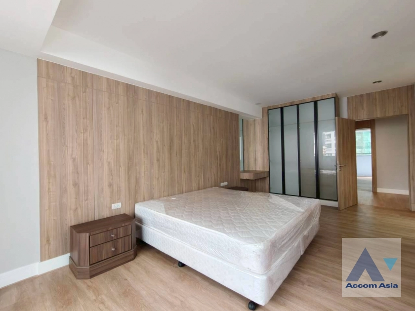 22  4 br Apartment for rent and sale in Sukhumvit ,Bangkok BTS Asok - MRT Sukhumvit at Newly renovated modern style living place 1413314