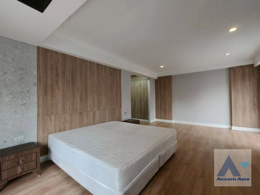 17  4 br Apartment for rent and sale in Sukhumvit ,Bangkok BTS Asok - MRT Sukhumvit at Newly renovated modern style living place 1413314