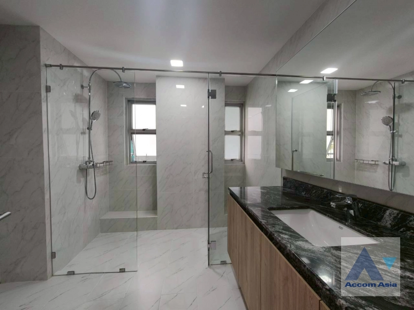 13  4 br Apartment for rent and sale in Sukhumvit ,Bangkok BTS Asok - MRT Sukhumvit at Newly renovated modern style living place 1413314