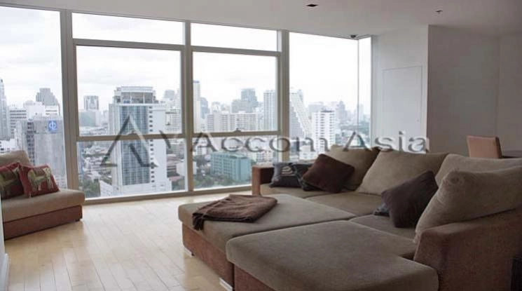 unit 3 Bedrooms  Condominium For Rent & Sale in Ploenchit, Bangkok  near BTS Ploenchit (1513323)