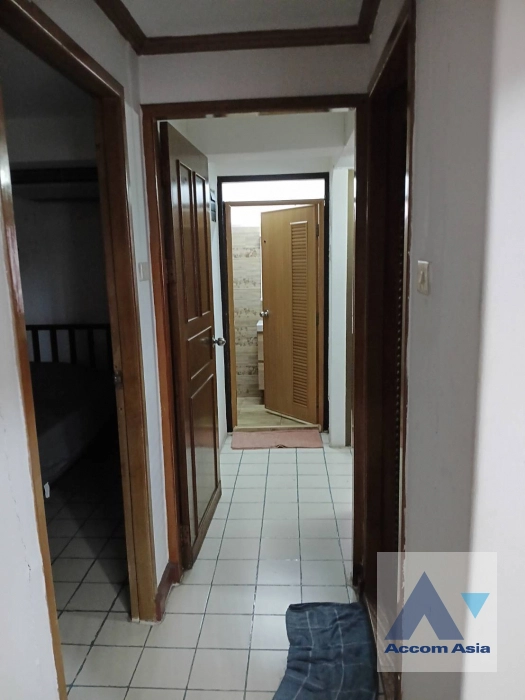 20  7 br Townhouse for rent and sale in Sukhumvit ,Bangkok BTS Ekkamai 2513324