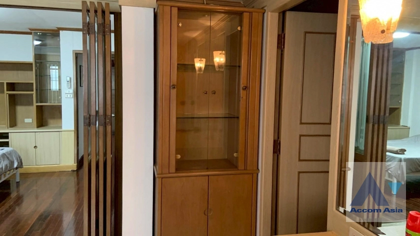 39  7 br Townhouse for rent and sale in Sukhumvit ,Bangkok BTS Ekkamai 2513324