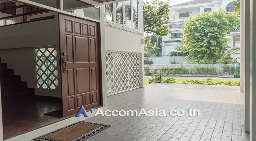  1  3 br House For Rent in ploenchit ,Bangkok BTS Ploenchit 1713336
