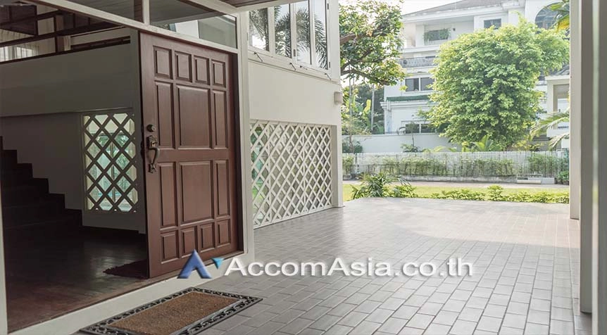  1  3 br House For Rent in Ploenchit ,Bangkok BTS Ploenchit 1713336