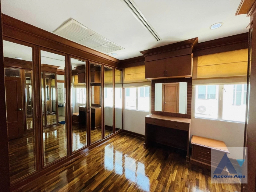 10  4 br House For Rent in Sukhumvit ,Bangkok BTS Thong Lo at Baan Klang Krung Thonglor 1813373