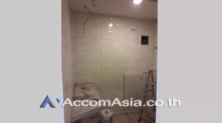 7  3 br Apartment For Rent in Ploenchit ,Bangkok BTS Ploenchit at Homly Residence 1413384