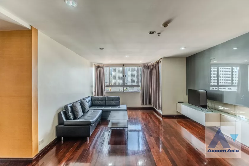  Peaceful Living Apartment  2 Bedroom for Rent BTS Nana in Sukhumvit Bangkok