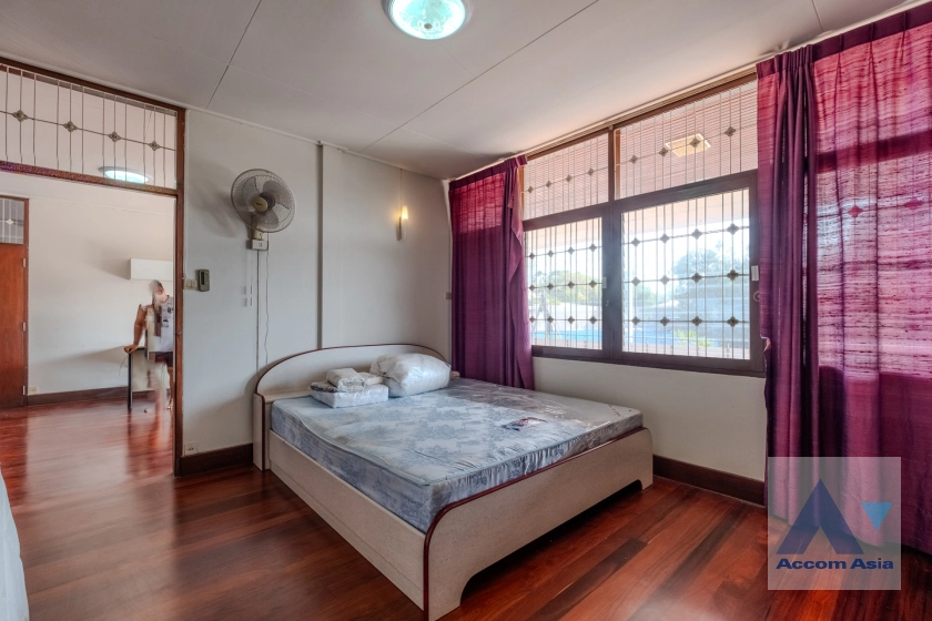 18  5 br House for rent and sale in Phaholyothin ,Bangkok BTS Sanam Pao 1913419