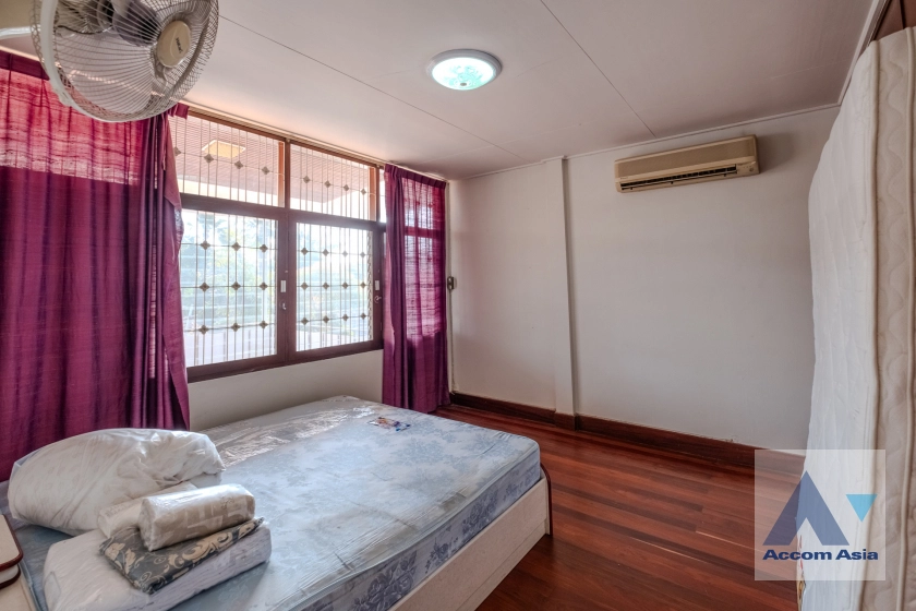 17  5 br House for rent and sale in Phaholyothin ,Bangkok BTS Sanam Pao 1913419