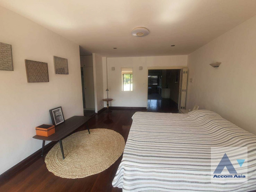 13  3 br House For Rent in Sukhumvit ,Bangkok BTS Phrom Phong 110087