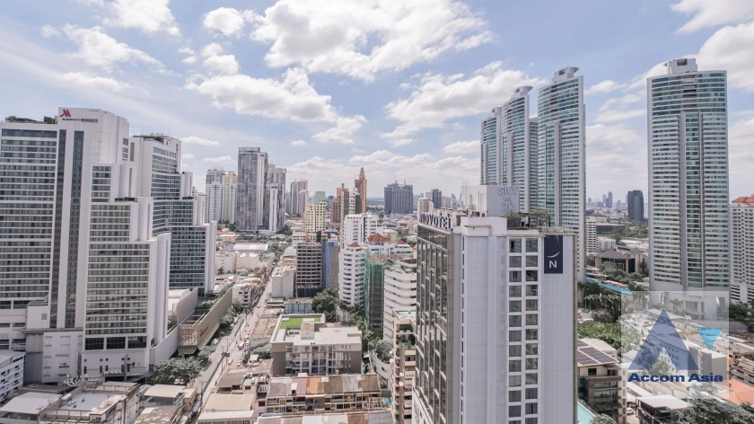 unitHuge Terrace, Penthouse, Pet friendly |  4 Bedrooms  Apartment For Rent in Sukhumvit, Bangkok  near BTS Phrom Phong (1513446)