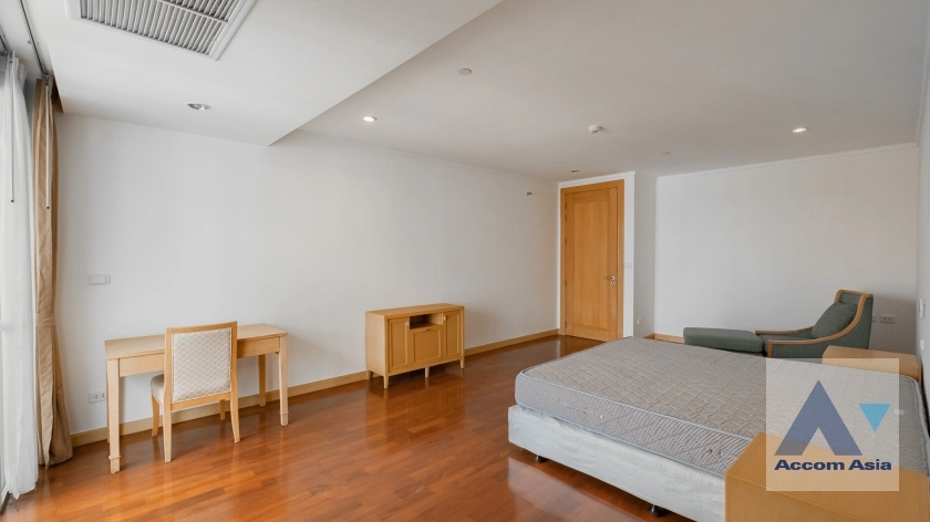 31  4 br Apartment For Rent in Sukhumvit ,Bangkok BTS Phrom Phong at High-quality facility 1513446
