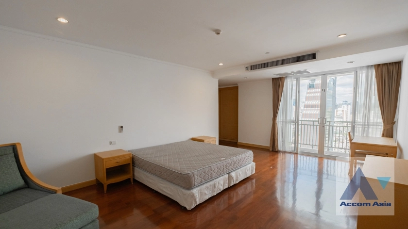 30  4 br Apartment For Rent in Sukhumvit ,Bangkok BTS Phrom Phong at High-quality facility 1513446