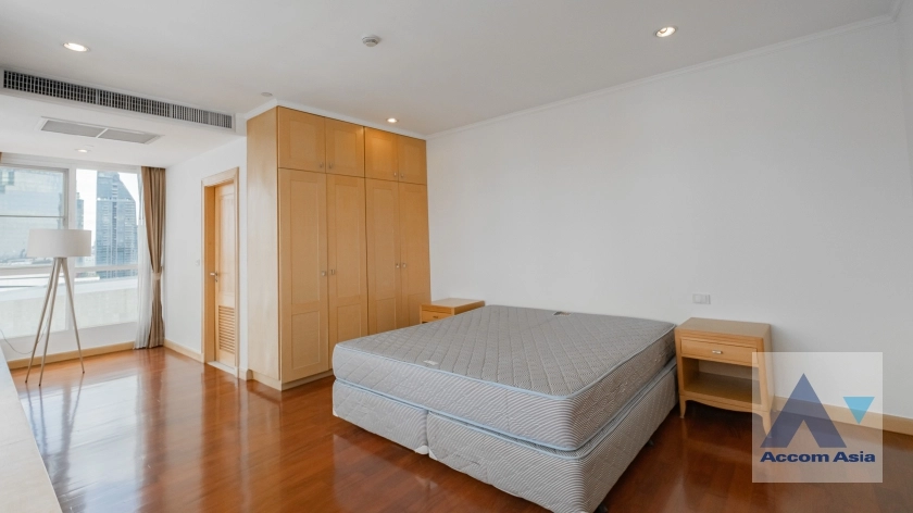 35  4 br Apartment For Rent in Sukhumvit ,Bangkok BTS Phrom Phong at High-quality facility 1513446