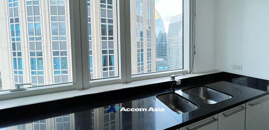 10  2 br Condominium For Rent in Ploenchit ,Bangkok BTS Ploenchit at Athenee Residence 1513464