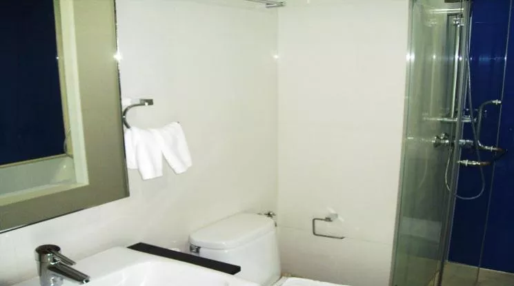 9  2 br Apartment For Rent in Sukhumvit ,Bangkok BTS Phrom Phong at Stylishly Refurbished 1413486