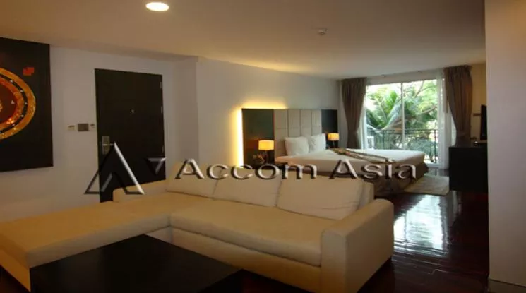  1  Apartment For Rent in Sukhumvit ,Bangkok BTS Phrom Phong at Stylishly Refurbished 1413489