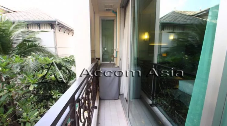 5  Apartment For Rent in Sukhumvit ,Bangkok BTS Phrom Phong at Stylishly Refurbished 1413489
