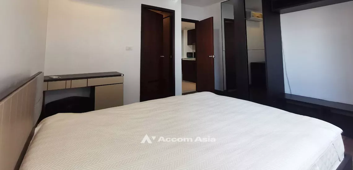 10  2 br Condominium For Rent in Ploenchit ,Bangkok BTS Ratchadamri at The Rajdamri 1513517