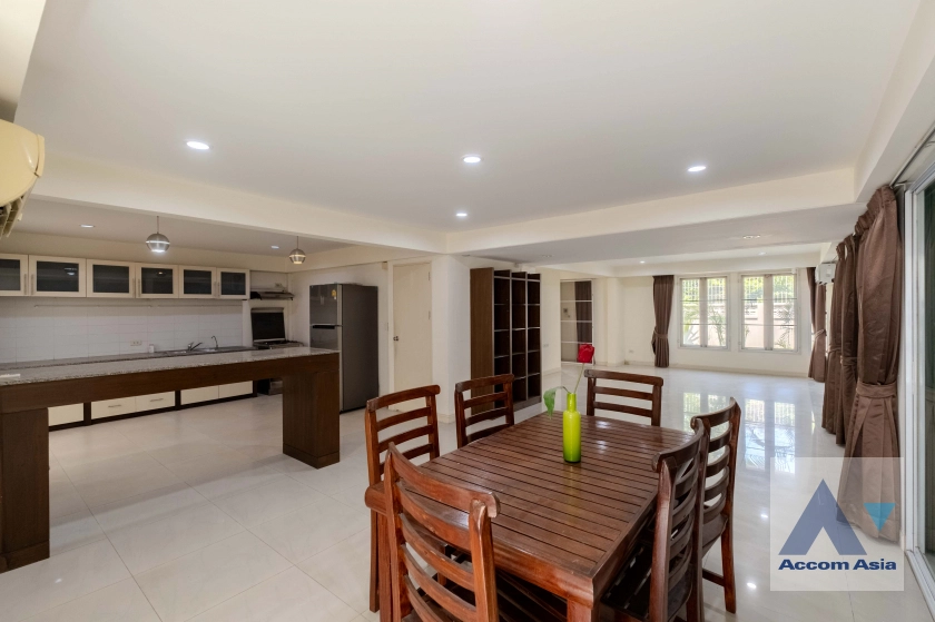 4  3 br House for rent and sale in Sukhumvit ,Bangkok BTS Ekkamai 1713519