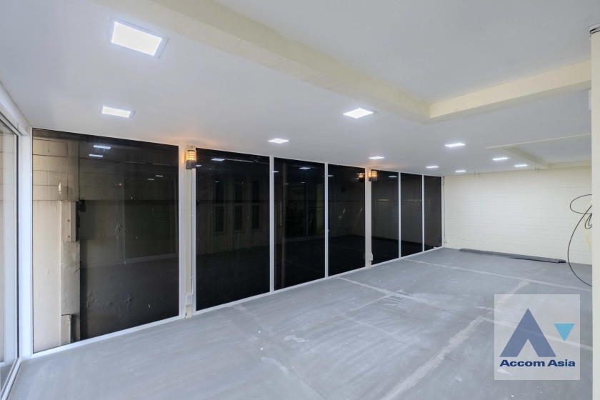 8  3 br House for rent and sale in Sukhumvit ,Bangkok BTS Ekkamai 1713519