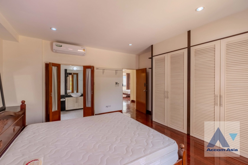 14  3 br House for rent and sale in Sukhumvit ,Bangkok BTS Ekkamai 1713519