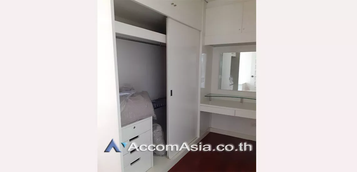 9  2 br Condominium For Rent in Ploenchit ,Bangkok BTS Ratchadamri at Baan Somthavil Ratchadamri 1513528