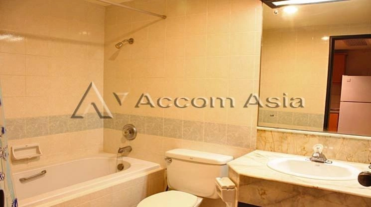 6  Condominium For Rent in Ploenchit ,Bangkok BTS Ratchadamri at The Grand Regent 1513543