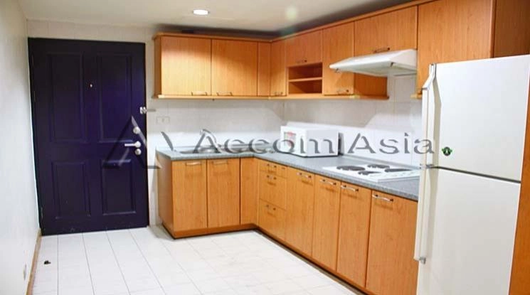 5  Condominium For Rent in Ploenchit ,Bangkok BTS Ratchadamri at The Grand Regent 1513544