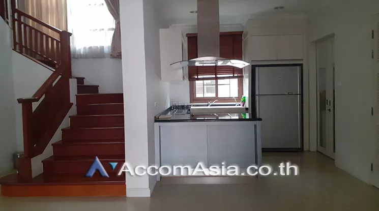 7  4 br House For Rent in Pattanakarn ,Bangkok  at Peaceful compound 1813587