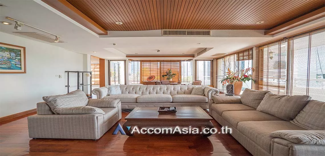 Penthouse, Pet friendly |  4 Bedrooms  Apartment For Rent in Sukhumvit, Bangkok  near BTS Phrom Phong (10118)