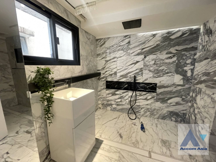 17  2 br Condominium For Sale in Sukhumvit ,Bangkok BTS Thong Lo at Baan Chan 1513639