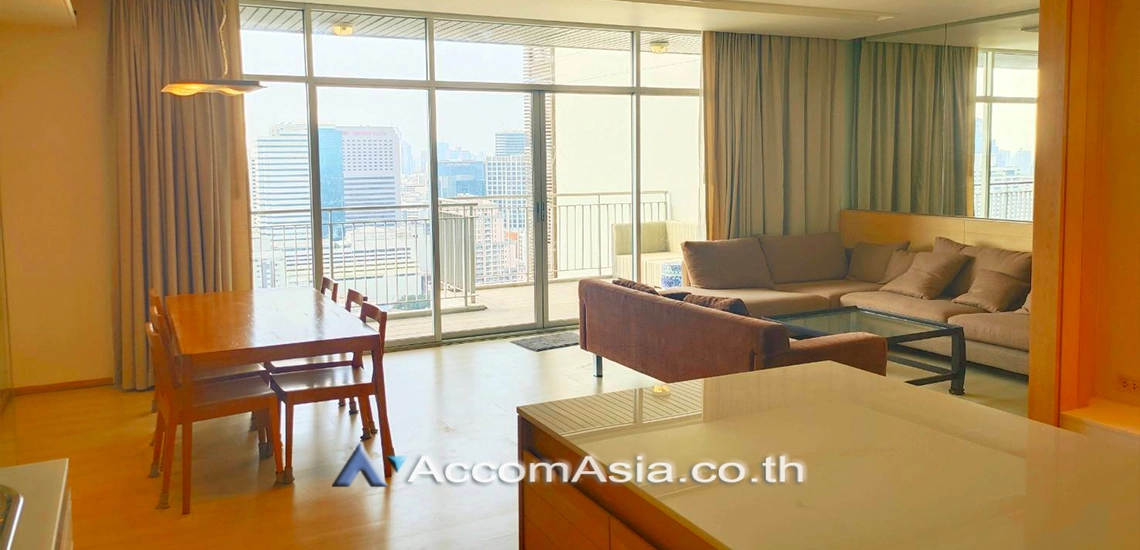 unit 2 Bedrooms  Condominium For Rent in Sathorn, Bangkok  near BTS Chong Nonsi (1513642)