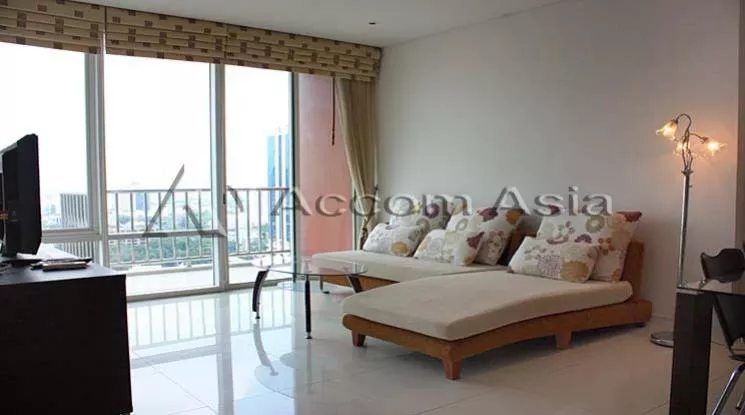Pet friendly |  2 Bedrooms  Condominium For Rent in Sukhumvit, Bangkok  near BTS Ekkamai (1513668)