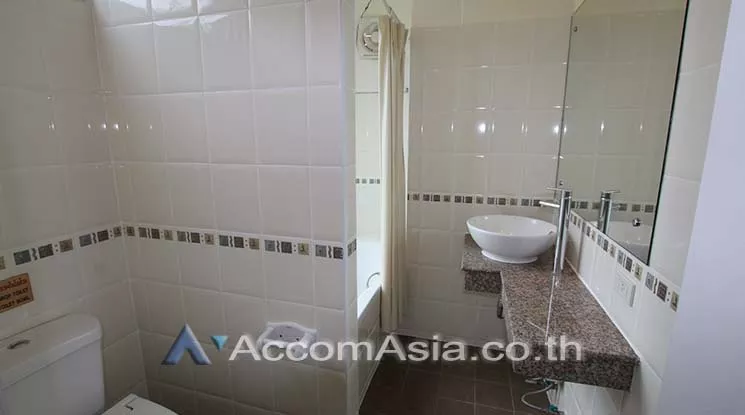 6  1 br Apartment For Rent in Sukhumvit ,Bangkok BTS Phra khanong at Modern Thai Decorated Style 1413670