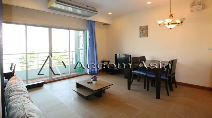  Modern Thai Decorated Style Apartment  3 Bedroom for Rent BTS Phra khanong in Sukhumvit Bangkok