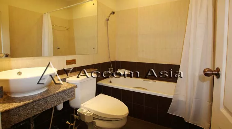 8  3 br Apartment For Rent in Sukhumvit ,Bangkok BTS Phra khanong at Modern Thai Decorated Style 1413675