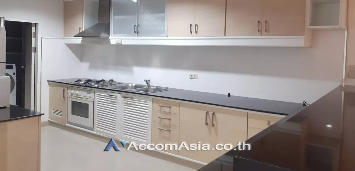 unit 2 Bedrooms  Condominium For Rent in Sukhumvit, Bangkok  near BTS Thong Lo (1513709)