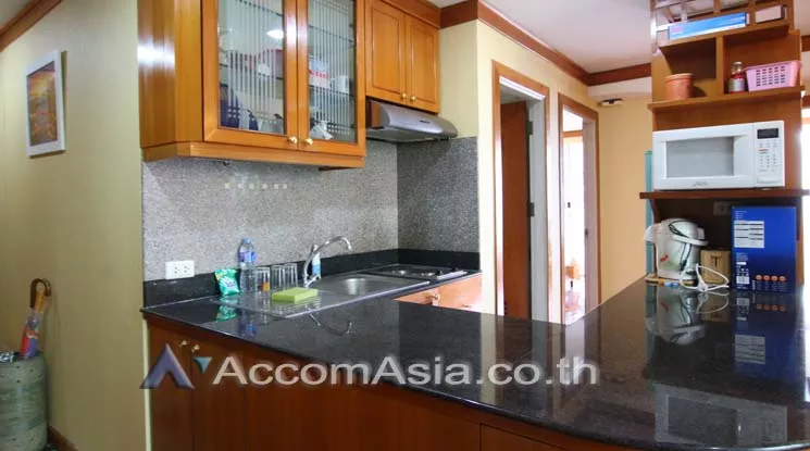  2 Bedrooms  Condominium For Rent & Sale in Sukhumvit, Bangkok  near BTS Asok - MRT Sukhumvit (1513718)