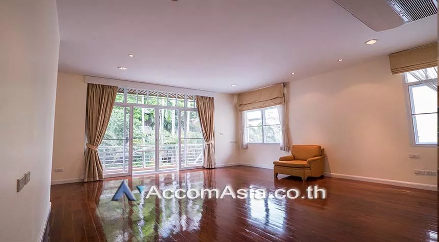 13  4 br House For Rent in Sathorn ,Bangkok BTS Chong Nonsi at Privacy House  in Compound 50073