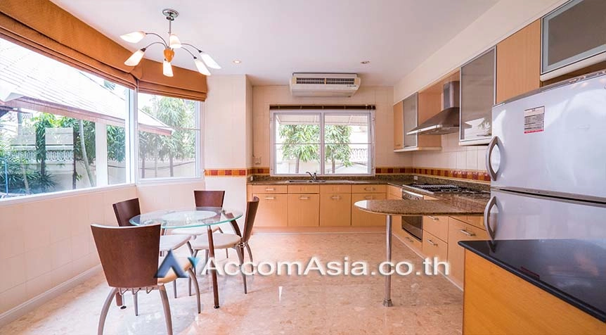 9  4 br House For Rent in Sathorn ,Bangkok BTS Chong Nonsi at Privacy House  in Compound 50073